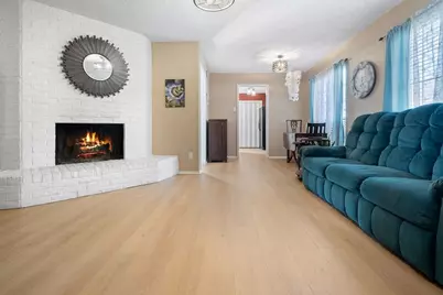 1805 W Spring Creek Parkway #BB1, Plano, TX 75023 - Photo 5