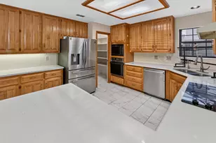 2105 Rolling Oak Ln, Garland, TX 75044 - Photo 11