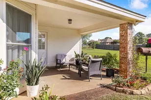 2609 Castle Rd, Burleson, TX 76028 - Photo 31