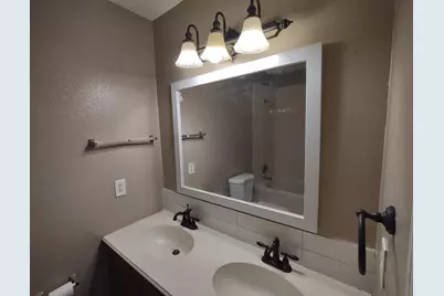 1613 Wavecrest Drive, Glenn Heights, TX 75154 - Photo 29