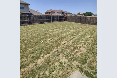 1613 Wavecrest Drive, Glenn Heights, TX 75154 - Photo 31
