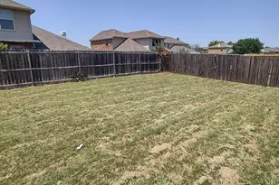 1613 Wavecrest Dr, Glenn Heights, TX 75154 - Photo 31