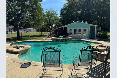 9591 Dripping Springs Road, Denison, TX 75021 - Photo 13