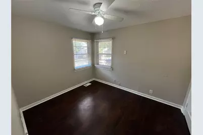1319 Hansboro Avenue, Dallas, TX 75224 - Photo 11
