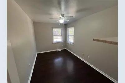 1319 Hansboro Avenue, Dallas, TX 75224 - Photo 7