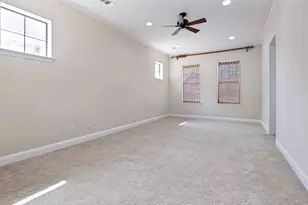 1132 Hemingway Ln, Irving, TX 75063 - Photo 19