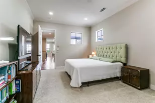 1132 Hemingway Ln, Irving, TX 75063 - Photo 17