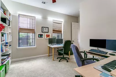 1132 Hemingway Lane, Irving, TX 75063 - Photo 33