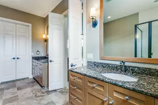 1132 Hemingway Ln, Irving, TX 75063 - Photo 27