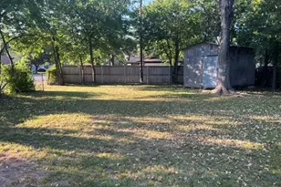 1601 Anthony St, Gainesville, TX 76240 - Photo 3