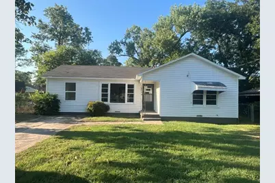 1601 Anthony Street, Gainesville, TX 76240 - Photo 1