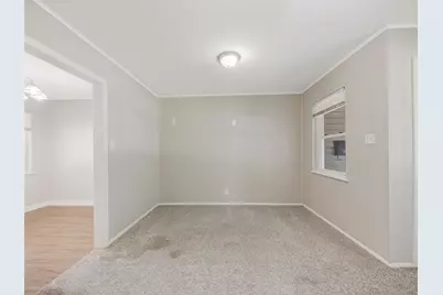717 NW 14th Street, Grand Prairie, TX 75050 - Photo 11