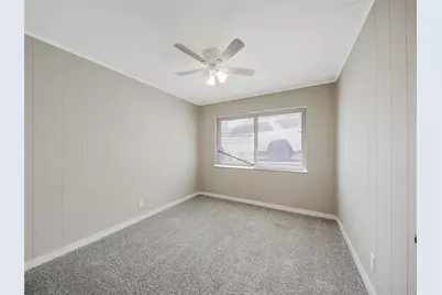 717 NW 14th Street, Grand Prairie, TX 75050 - Photo 13