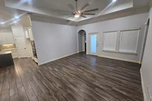 11526 Willowood Creek Dr, Corpus Christi, TX 78410 - Photo 9