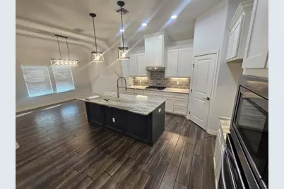 11526 Willowood Creek Drive, Corpus Christi, TX 78410 - Photo 7