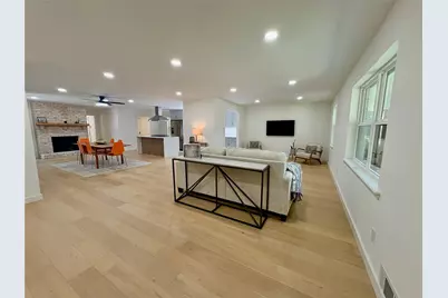 9920 Greenfield Drive, Dallas, TX 75238 - Photo 3