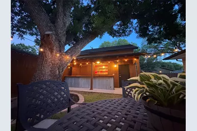 9920 Greenfield Drive, Dallas, TX 75238 - Photo 29