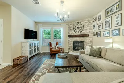10036 Long Branch Drive, McKinney, TX 75071 - Photo 9