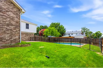 2060 Briarcliff Road, Lewisville, TX 75067 - Photo 29