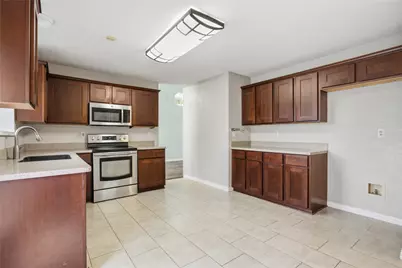 2060 Briarcliff Road, Lewisville, TX 75067 - Photo 11