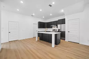 8924 Dunlap St, Dallas, TX 75217 - Photo 11