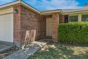 5160 Gold Basin Rd, Fort Worth, TX 76179 - Photo 3