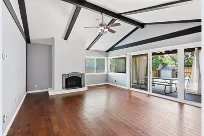 1014 Mountview Court, Carrollton, TX 75006 - Photo 7