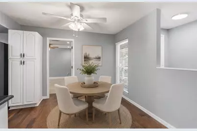 1014 Mountview Court, Carrollton, TX 75006 - Photo 11