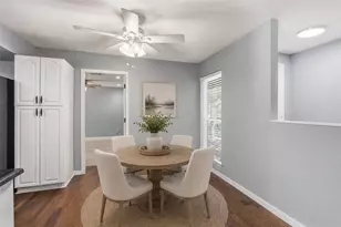 1014 Mountview Ct, Carrollton, TX 75006 - Photo 11