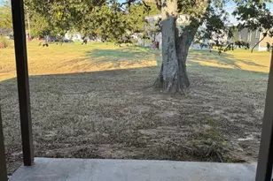 160 Bell St, Blossom, TX 75416 - Photo 19