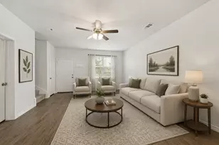 5569 Willamette Dr, Fort Worth, TX 76119 - Photo 7