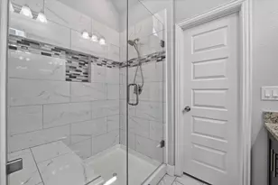 3810 McDougal St, Greenville, TX 75401 - Photo 17