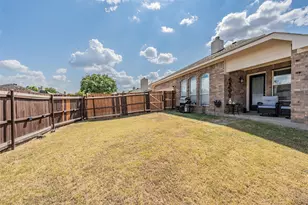 4820 Thames Dr, Grand Prairie, TX 75052 - Photo 35