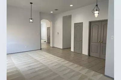 4820 Thames Drive, Grand Prairie, TX 75052 - Photo 3