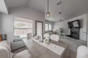 4820 Thames Dr, Grand Prairie, TX 75052 - Photo 7