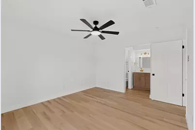 11231 Pelican Drive, Dallas, TX 75238 - Photo 19