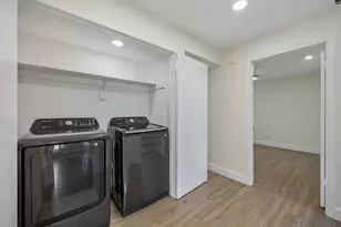 1601 Kingspoint Dr, Carrollton, TX 75007 - Photo 25