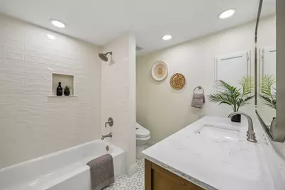 1601 Kingspoint Drive, Carrollton, TX 75007 - Photo 23