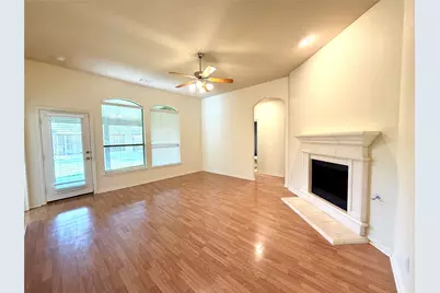 9404 Caliente Drive, McKinney, TX 75072 - Photo 9