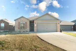 6001 Royal Gorge Dr, Fort Worth, TX 76179 - Photo 3