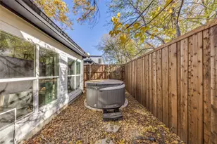 1116 Muncie Ave, Dallas, TX 75212 - Photo 25