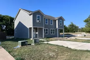 533-535 E Ball St, Tom Bean, TX 75489 - Photo 3
