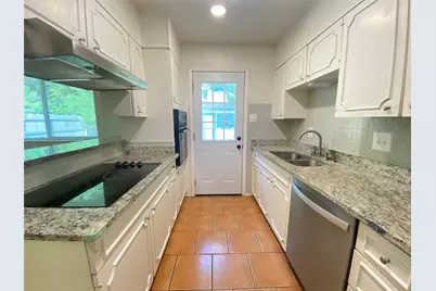2711 Olympia Drive, Arlington, TX 76013 - Photo 11