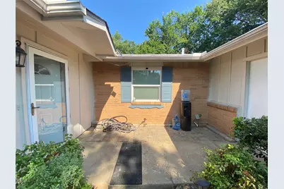 2711 Olympia Drive, Arlington, TX 76013 - Photo 3