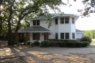 1311 Overlook Dr, Whitney, TX 76692 - Photo 1