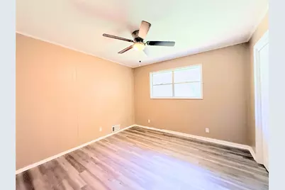 1336 Crestview Drive, Denison, TX 75020 - Photo 11