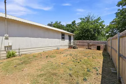 298 7th Street, Honey Grove, TX 75446 - Photo 23