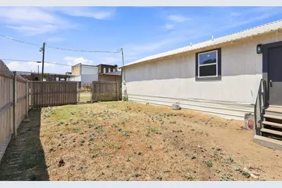 298 7th Street, Honey Grove, TX 75446 - Photo 25