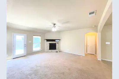 13241 Larks View Point, Fort Worth, TX 76244 - Photo 15