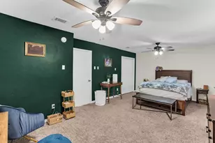 2416 Summer Pl Dr, Irving, TX 75062 - Photo 17